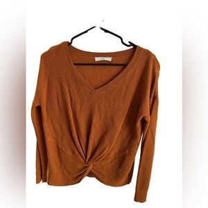 Pinque Sweater